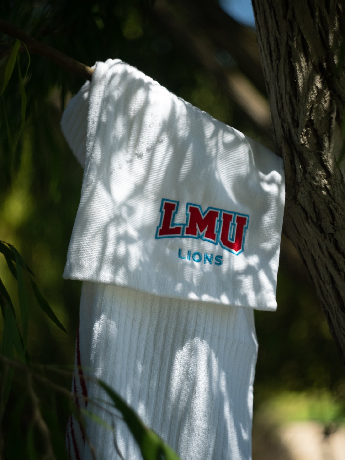 Classic LMU Ribbed Towel